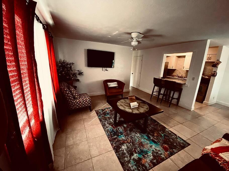 Nice And Quiet 2 Beds 1 Bath In Oakland Fl Fort Lauderdale Exterior photo